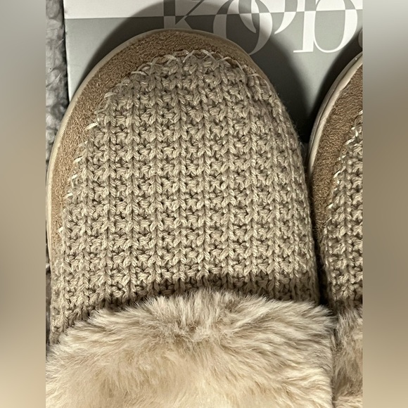 Kooba Tan Knit Slippers NWT - Picture 3 of 7